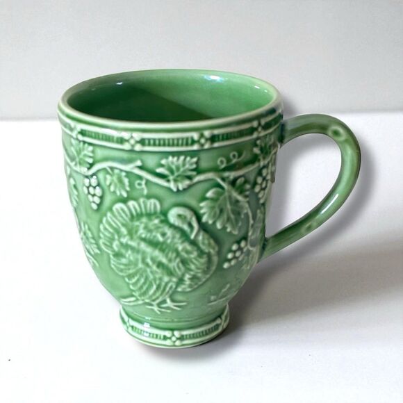 Bordallo Pinheiro Green Embossed Turkey Leaves Mug Cup Portugal Thanksgiving - Picture 1 of 5